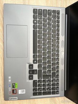 Lenovo Legion Slim 5 16AHP9 - 6