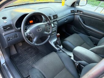 Toyota Avensis 2.2D - 6