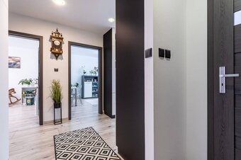 NA PREDAJ Príjemný 3-izbový byt na sídlisku Tarča, Spišská N - 6