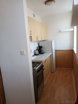 1 izbový byt na prenájom - Nováky - 6