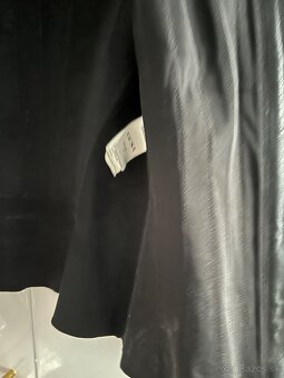 Damska kozena bunda. Pisane M , ale je to skor velkost 34/36 - 6