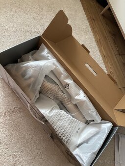 Tycovy vysavac SENCOR - 6