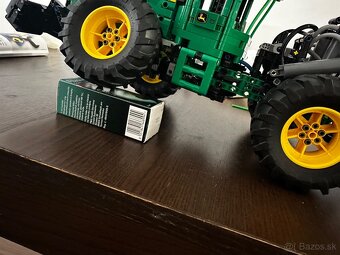 LEGO 42157 John Deere 948L-II - 6