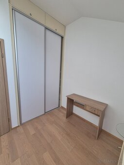 Na predaj moderný mezonetový byt s predzáhradkou a parkovaní - 6
