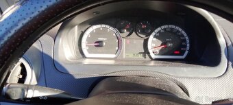 Chevrolet Aveo - 6