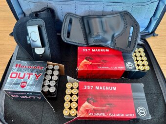 SMITH & WESSON MP 340  / 0.357 MAGNUM - 6