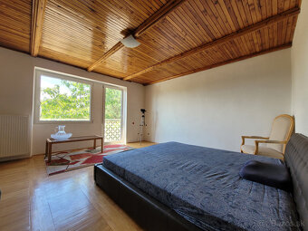 Dvojgeneračný rodinný dom s veľkou záhradou na predaj - 6