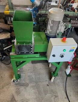 Maly drvic na odpad - 6