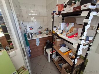 Zariadenie obchodu PREDAJNA REGÁLE - 6