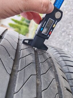 205/55 R16 Continental UltraContact - 6
