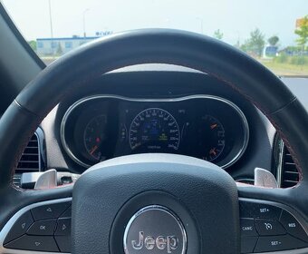 Jeep Gran Cherokee - 6