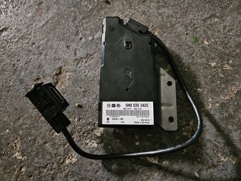 PREDAM RIADIACE JEDNOTKY BLUETOOTHU VW GROUP - 6