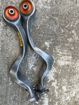 P: ramená BMW E65 E66 - 6