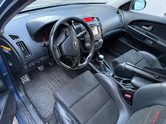 Kia Ceed sw crdi Rozpredam na náhradné diely - 6