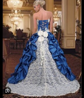 Princeznovské modrobiele svadobné šaty - 6