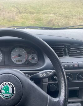 Škoda felicia 1.3mpi.   50 kW - 6