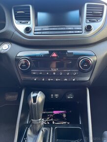 Hyundai Tucson 1.7 CRDi XPOSSIBLE 7DCT automat - 6