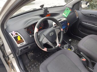 Predáme Hyundai i20 - 6