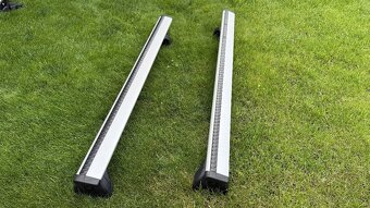 Priečniky Thule na Volvo V40 CC - 6