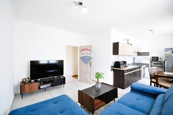 PREDAJ, 3-izbový byt s balkónom, Revúca, ul. Jilemnického, - 6