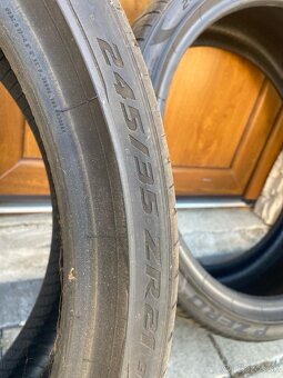 Letne pneumatiky dvojrozmer 285/35 r21 a 245/35 r21 - 6
