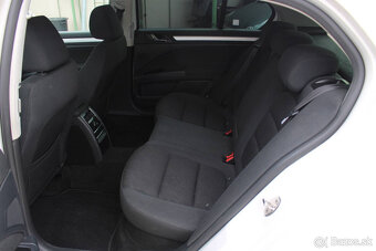 Škoda Superb 2.0 TDI CR 140k Comfort - 6