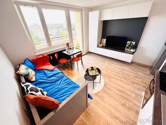 NAJLEPŠIA GARSÓNKA, PETRŽALKA, KLÍMA, LOGGIA, ELEKTRIČKA - 6