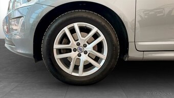 Ponúkame na predaj vozidlo Volvo XC60 - 2,0d 110kw AT8 - 6