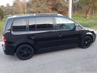 Volkswagen Touran R line - 6