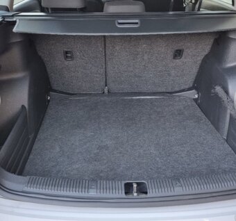 Predám  Škoda Fábia Combi 1.6 TDI 55KW facelift - 6