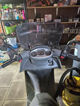 Yamaha Majesty 125 - 6