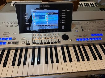 Yamaha tyros 4 - 6