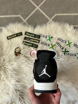 Jordan 4 - 6