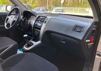 Hyundai Tucson 2.0 CRDi 4WD nafta manuál 88 kw - 6