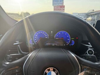 BMW 530e - 6