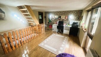 Chata ako stvorená na oddych aj bývanie – Kaluža, len pár mi - 6