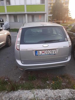 predám ford focus - 6