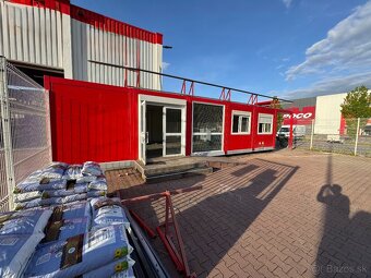 Priestranná modulárna predajňa / kancelária z kontajnerov - 6