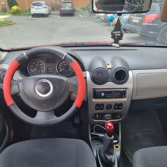 Dacia sandero 1.4.16W...R.V.2009 - 6