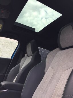 Peugeot e2008 GT, 03/2021 Electric 100kW, 50kWh - 6
