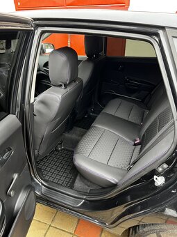 Kia ceed crdi 1,6 66kw r.v 2010 - 6