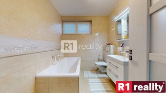 Komfortné 4 izbové bývanie s vlastným pozemkom/dvorom 229 m2 - 6