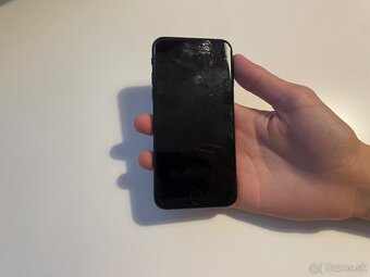 iPhone SE 2022 64GB - prasknutý displej - 6