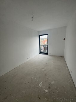 Na predaj priestranný 3-izbový byt v novostavbe, Laskomerská - 6