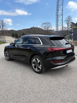 Audi E-tron 50 quattro 230 kW - 6