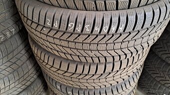 Predám 4ks jazdené zimné 225/45r18-95V Kumho - 6