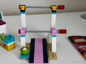 Lego friends Stefanie a jej gymnastické predstavenie - 6