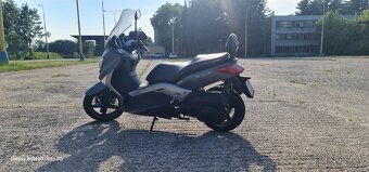 Yamaha Xmax125 Momo Design 2011 - 6