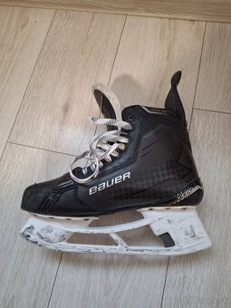 Korčule Bauer Shadow 10 fit1 - 6