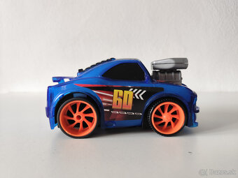 Driftovacie RC autíčko - 6